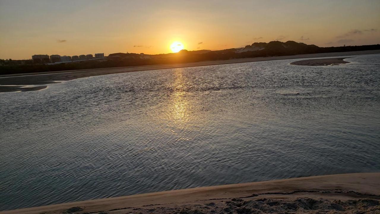 Paraiso Das Dunas - Apartamento A Beira Mar Com Jacuzzi - Proximo Ao Beach Park Акирас Экстерьер фото